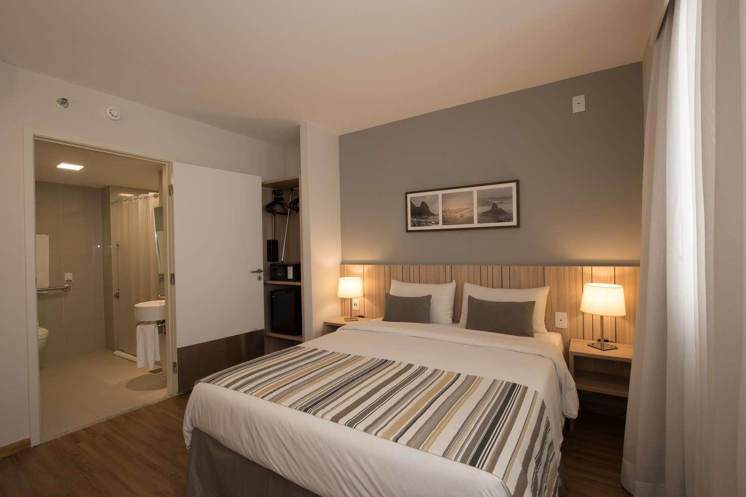 Days Inn By Wyndham Rio De Janeiro Lapa Bagian luar foto